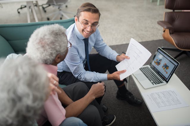how to get freelance clients